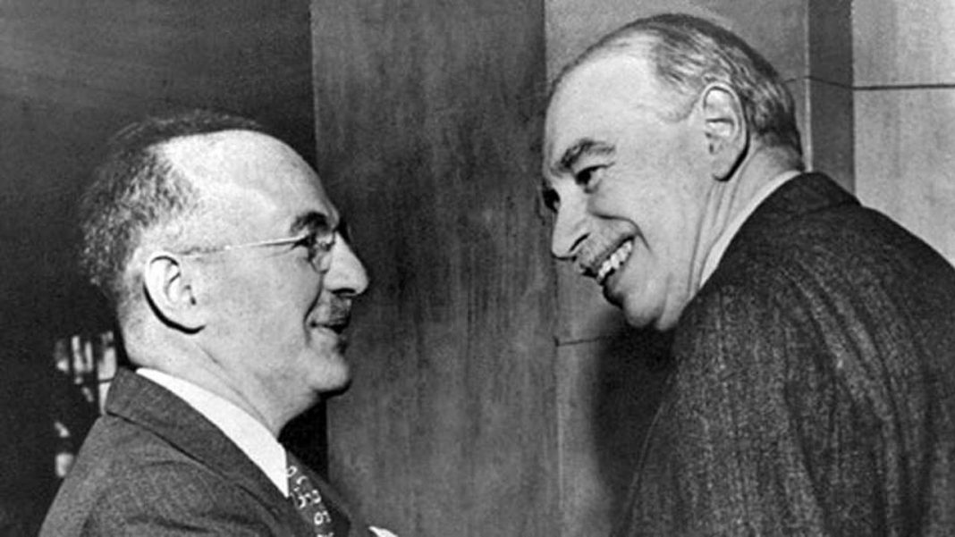 White vs Keynes